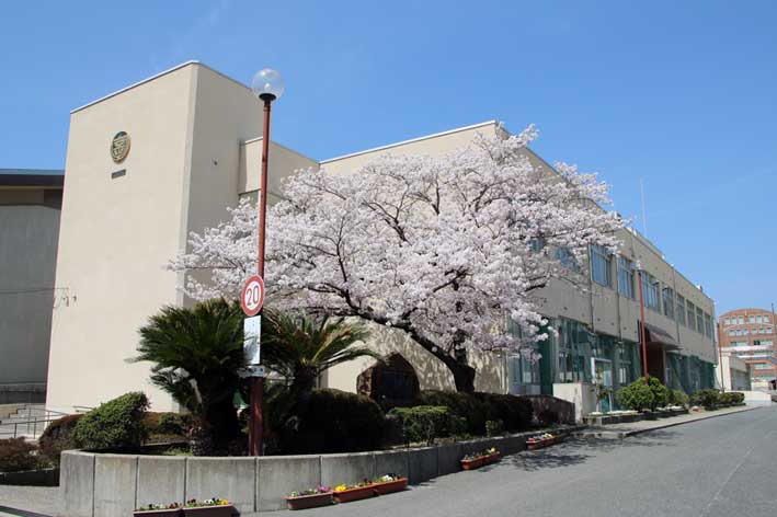 岡山市立京山中学校同窓会公式ホームページ